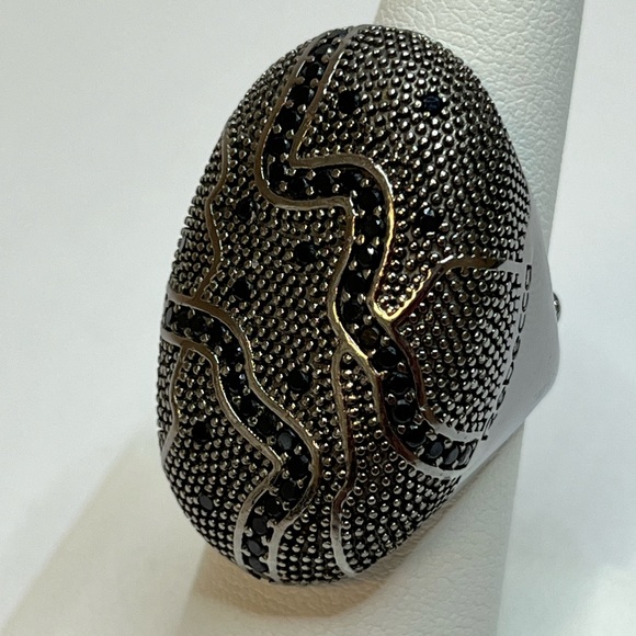 Rebecca of Italy Silver and Black Gold-Plated Bronze Ring w/ Cubic Zirconia - Picture 5 of 16